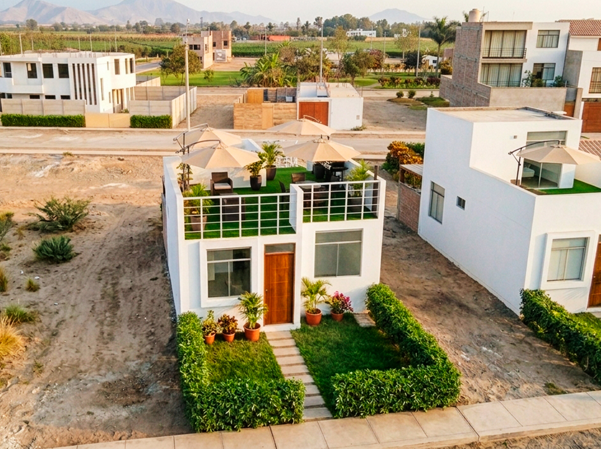 Fachada real de una casa en La Planicie de San Benito